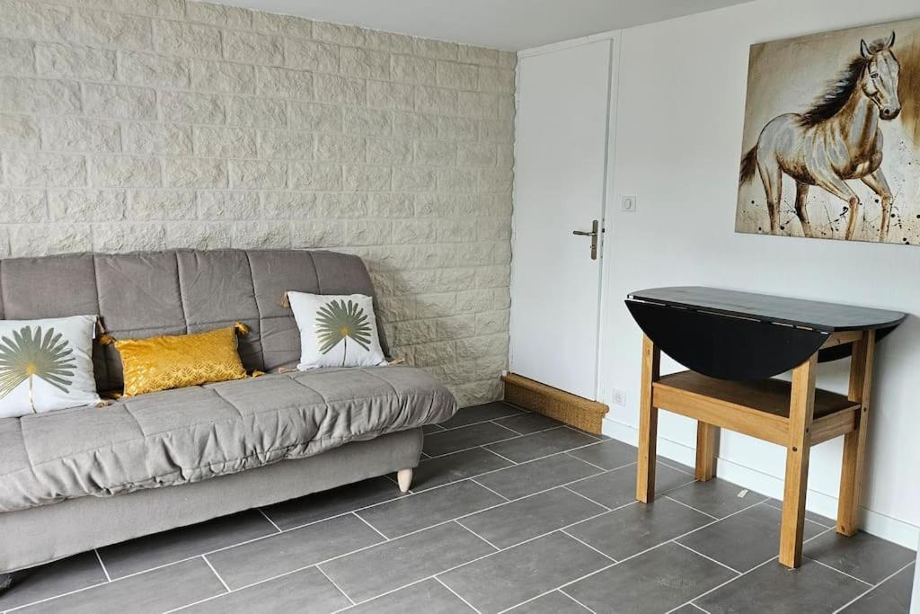 Appartement Cosy Neuf Saint-Sornin-Lavolps Exterior foto